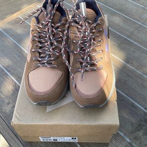 Veja Venturi Ripstop Desert Lavander Brand new sneakers size US 7, EUR 38